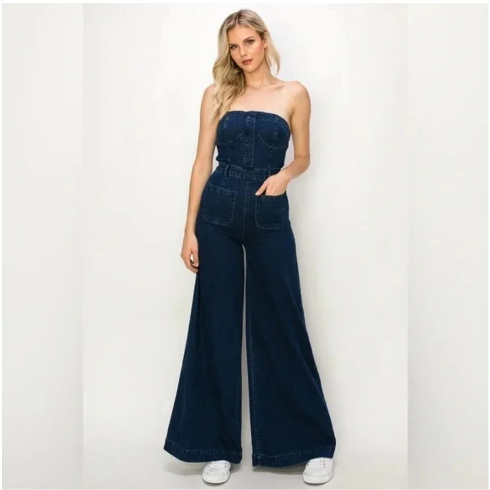 DARK DENIM STRAPLESS WIDE LEG DENIM JUMPSUIT WITH POCKETS🤠- Picture 3 of 8